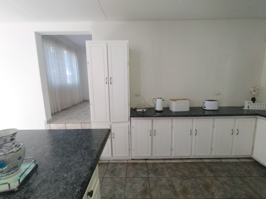 3 Bedroom Property for Sale in Baysvalley Free State